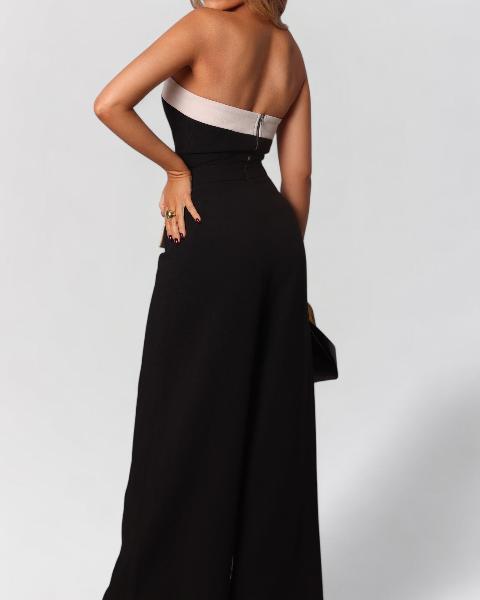 Black and white strapless tube top