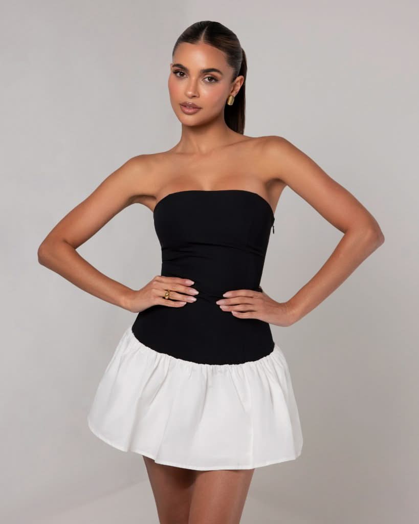 Black strapless colorblock flare mini dress
