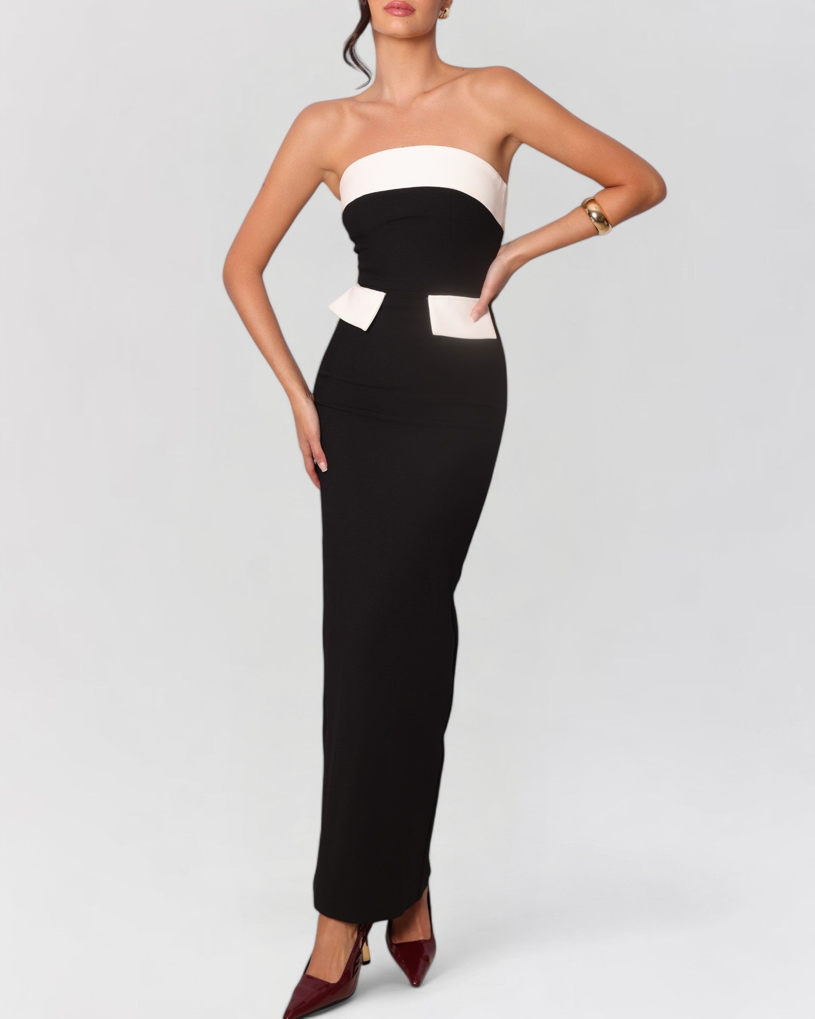 Black and white strapless pocket midi dress