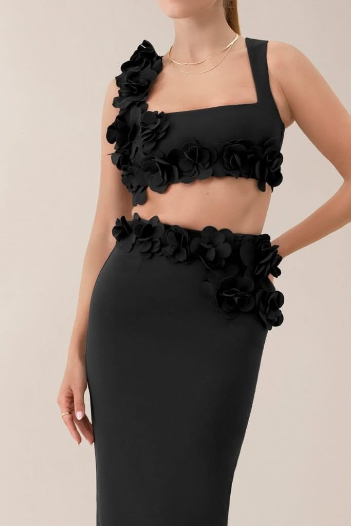 Black petal crop top