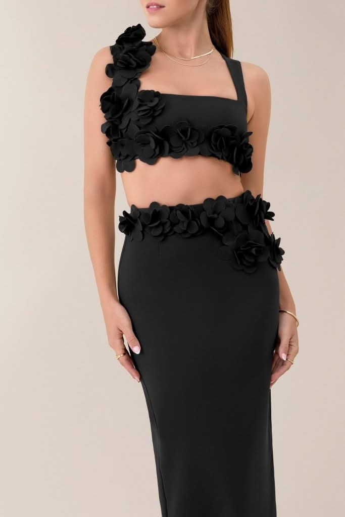 Black petal maxi skirt